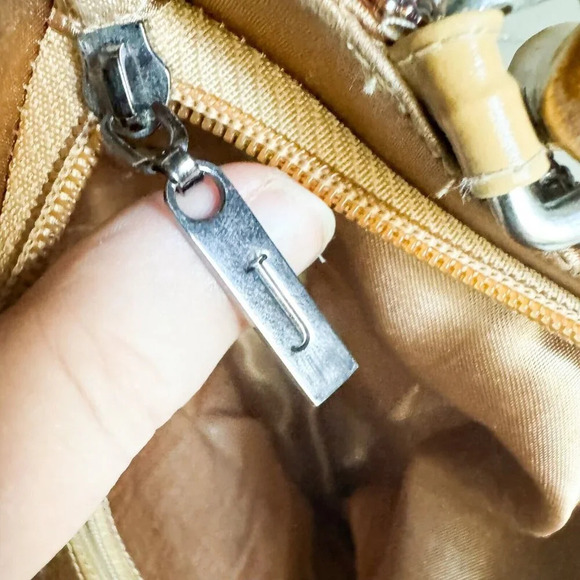 Vintage Fully Beaded Colourful Geisha Themed Bamboo Handle Purse - Picture 10 of 10